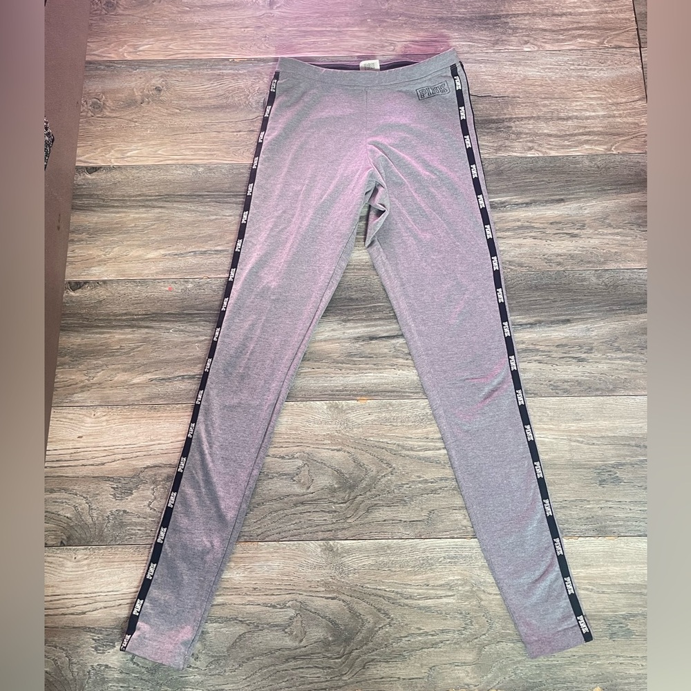VICTORIA’S SECRET PINK Grey leggings with double brand logo down leg